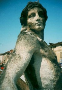 I monumenti di Roma perdono 6 micron di superficie all’anno